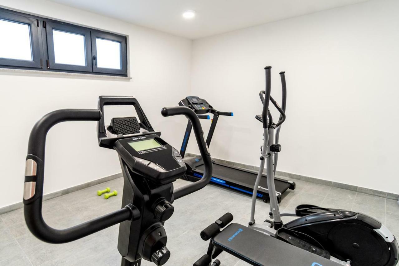 Luxury Apartments Alkar With Swimming Pool Razanj Exterior photo